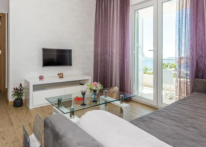 In With Sauna Rogoznica (Sibenik-Knin)